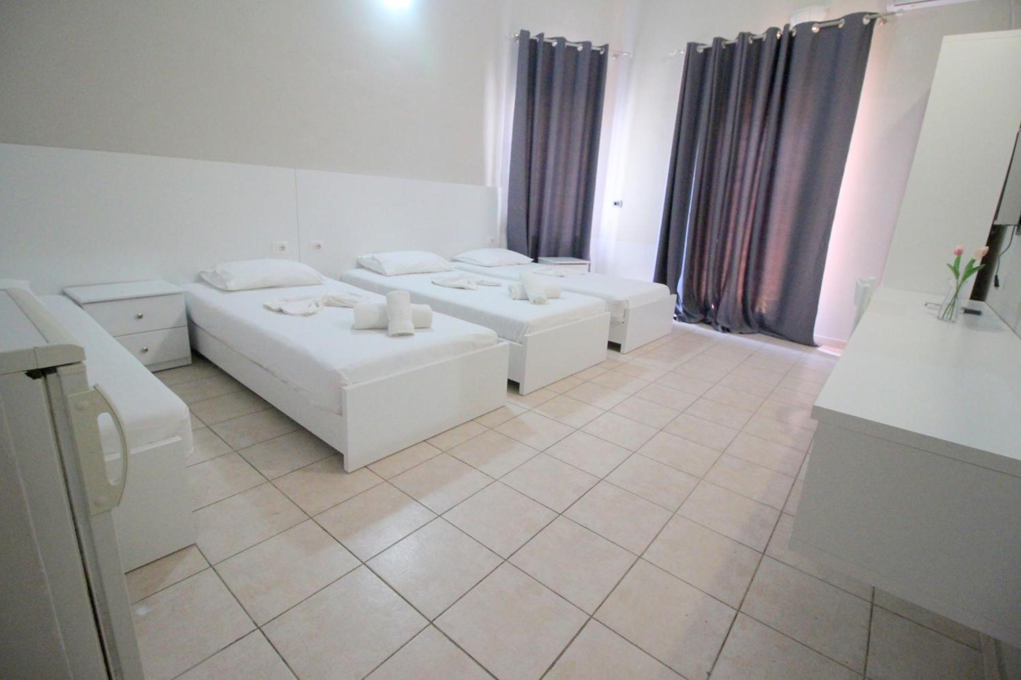 Hotel Ceka Σαράντα Εξωτερικό φωτογραφία