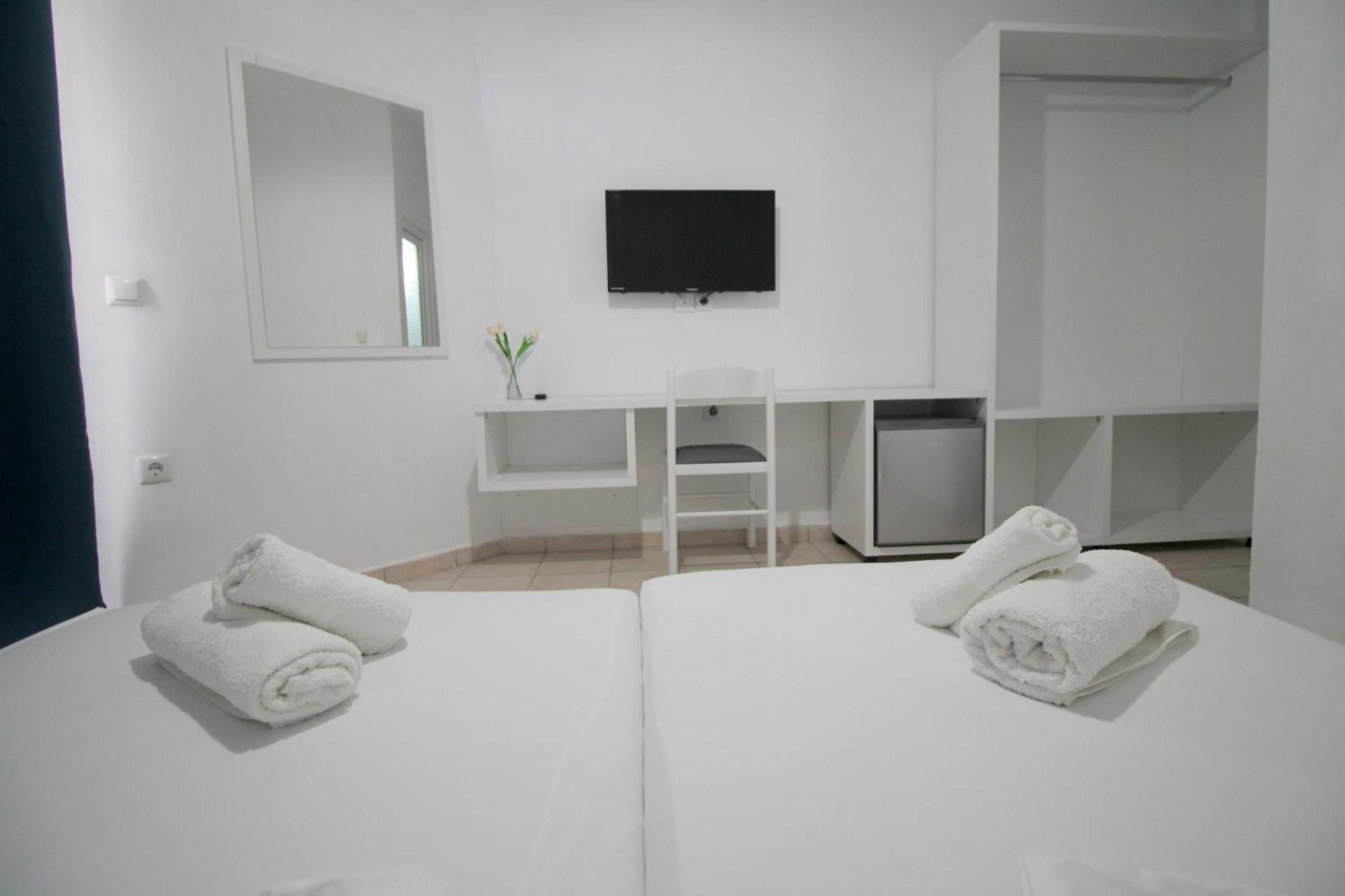 Hotel Ceka Σαράντα Εξωτερικό φωτογραφία