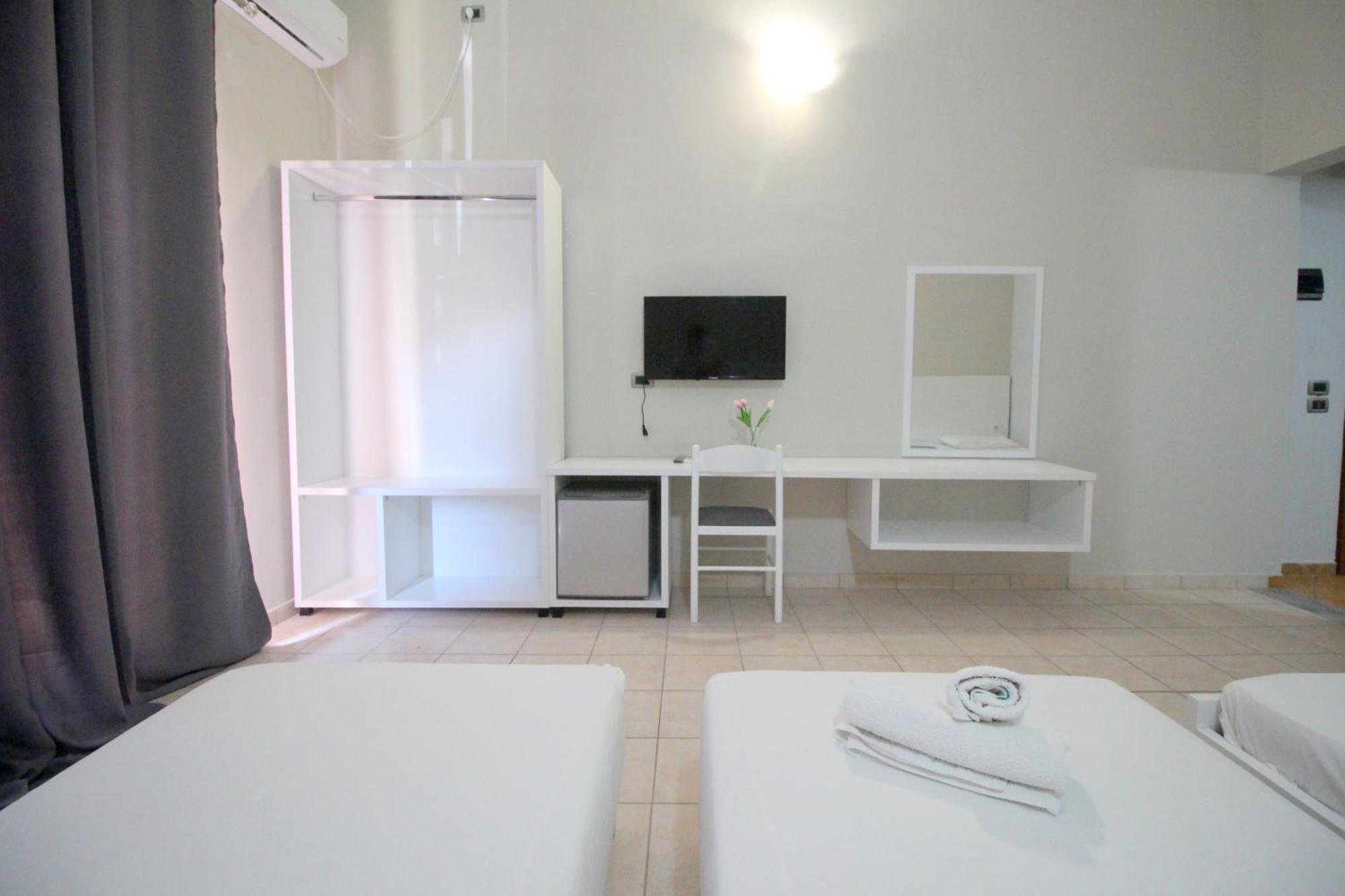 Hotel Ceka Σαράντα Εξωτερικό φωτογραφία