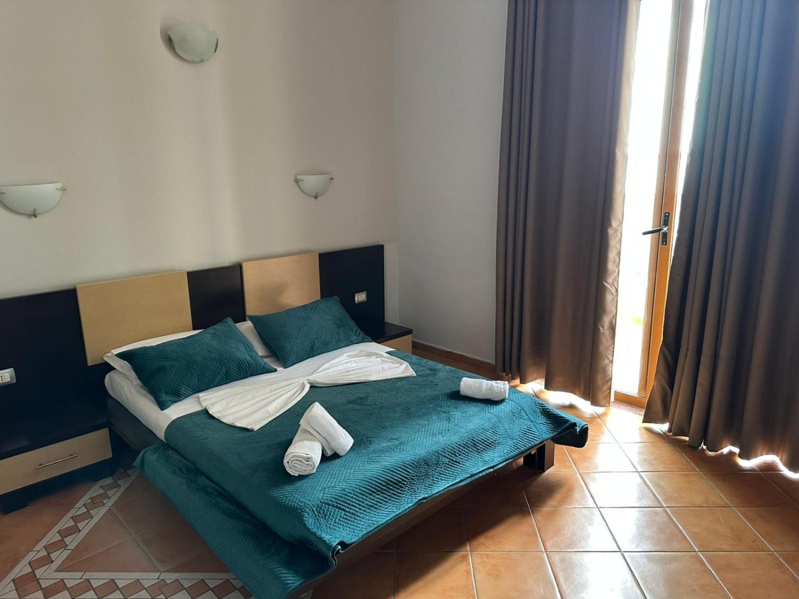 Hotel Ceka Σαράντα Εξωτερικό φωτογραφία